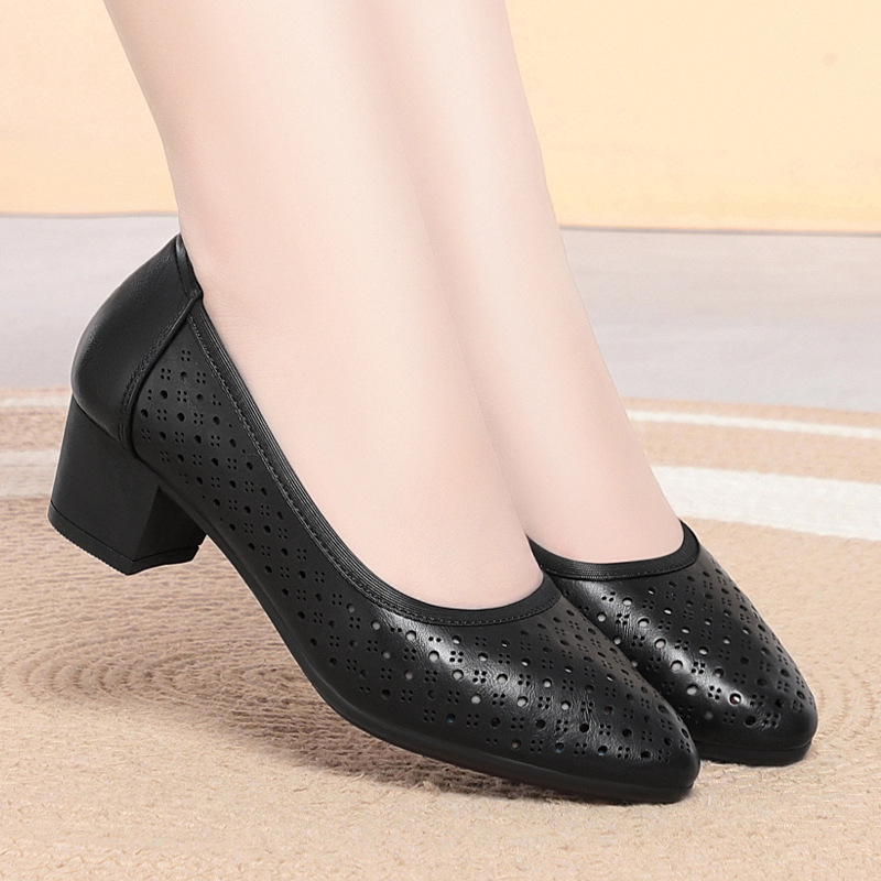 Beige Mary Jane Shoes With Adj - Women Shoes Model recension och pris