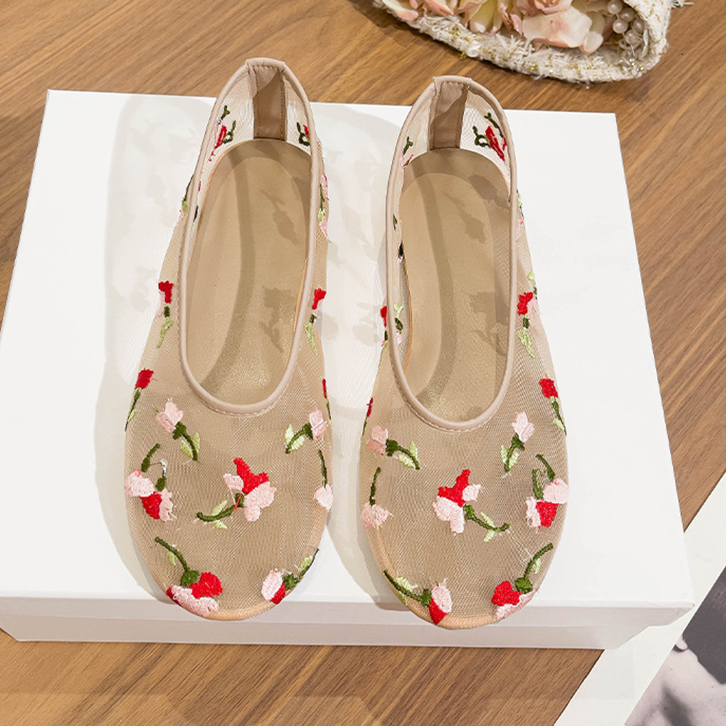 Hand Embroidered Flowers Desig - Ballet Flat Women recension och pris