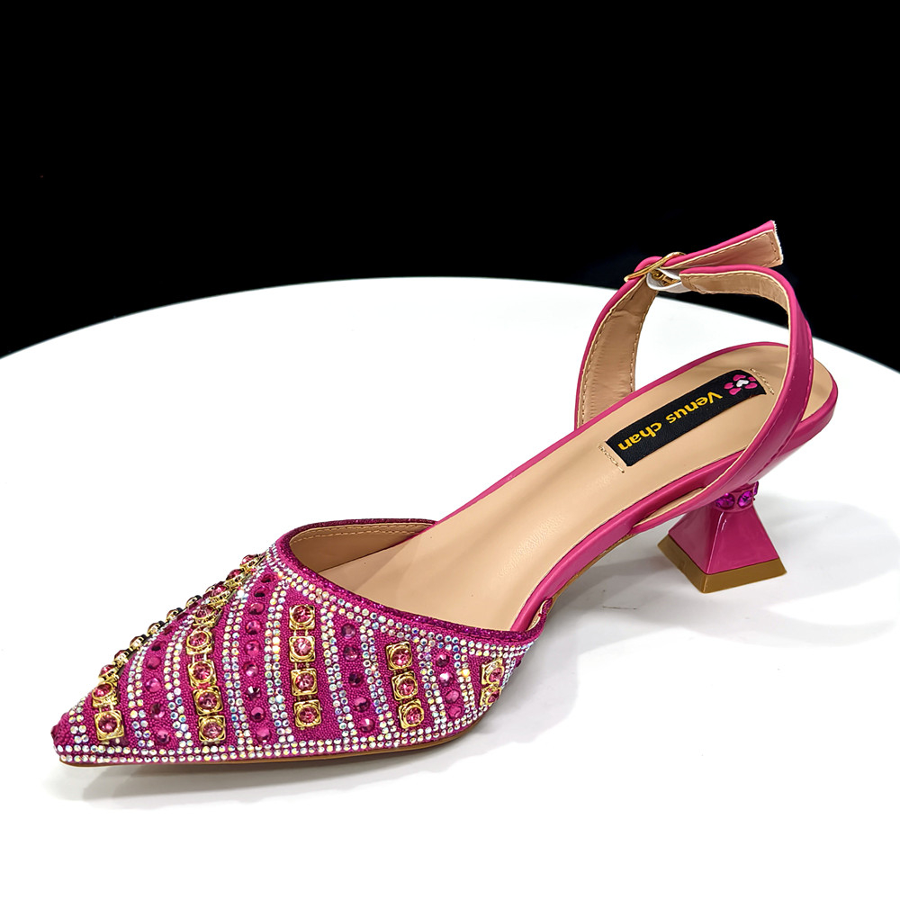 2025 Shiny Italian Fashion Poi - Women Shoes Size 7 recension och pris