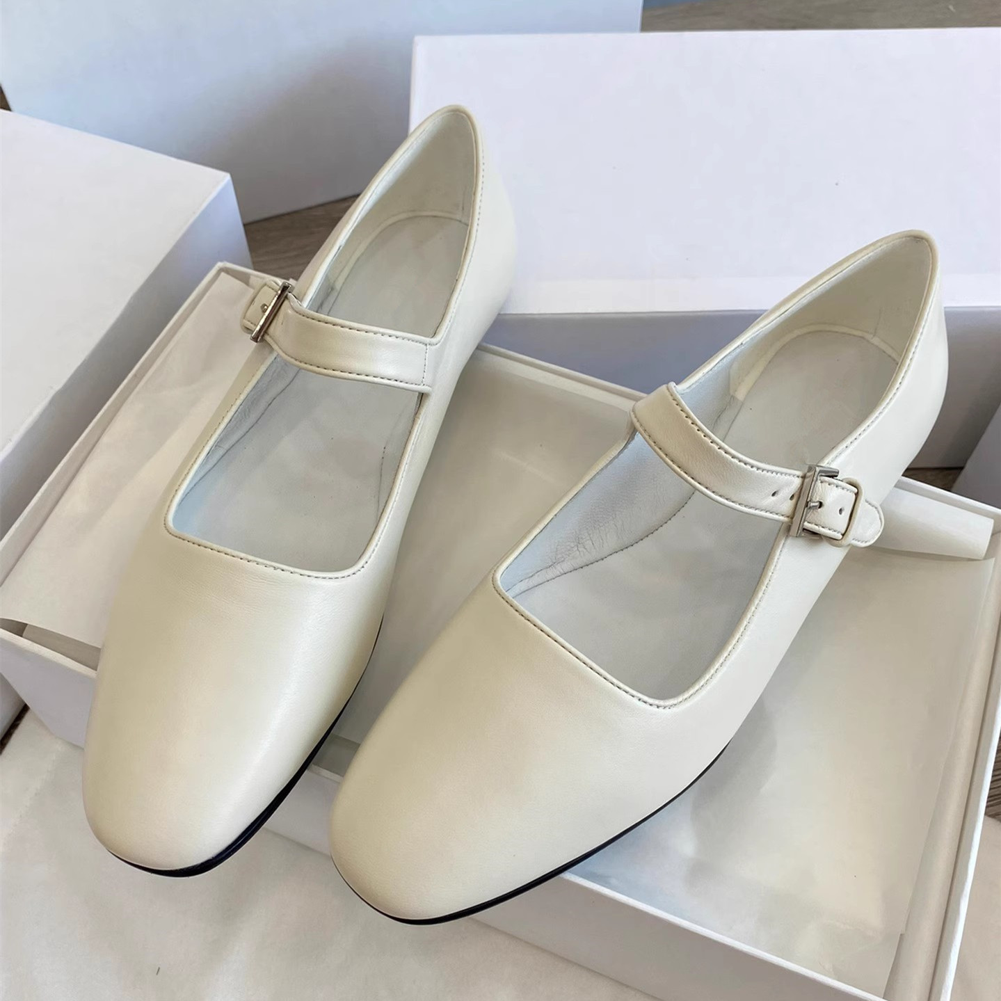 Simple Square Head Straw Leath - Ballet Flat Women recension och pris