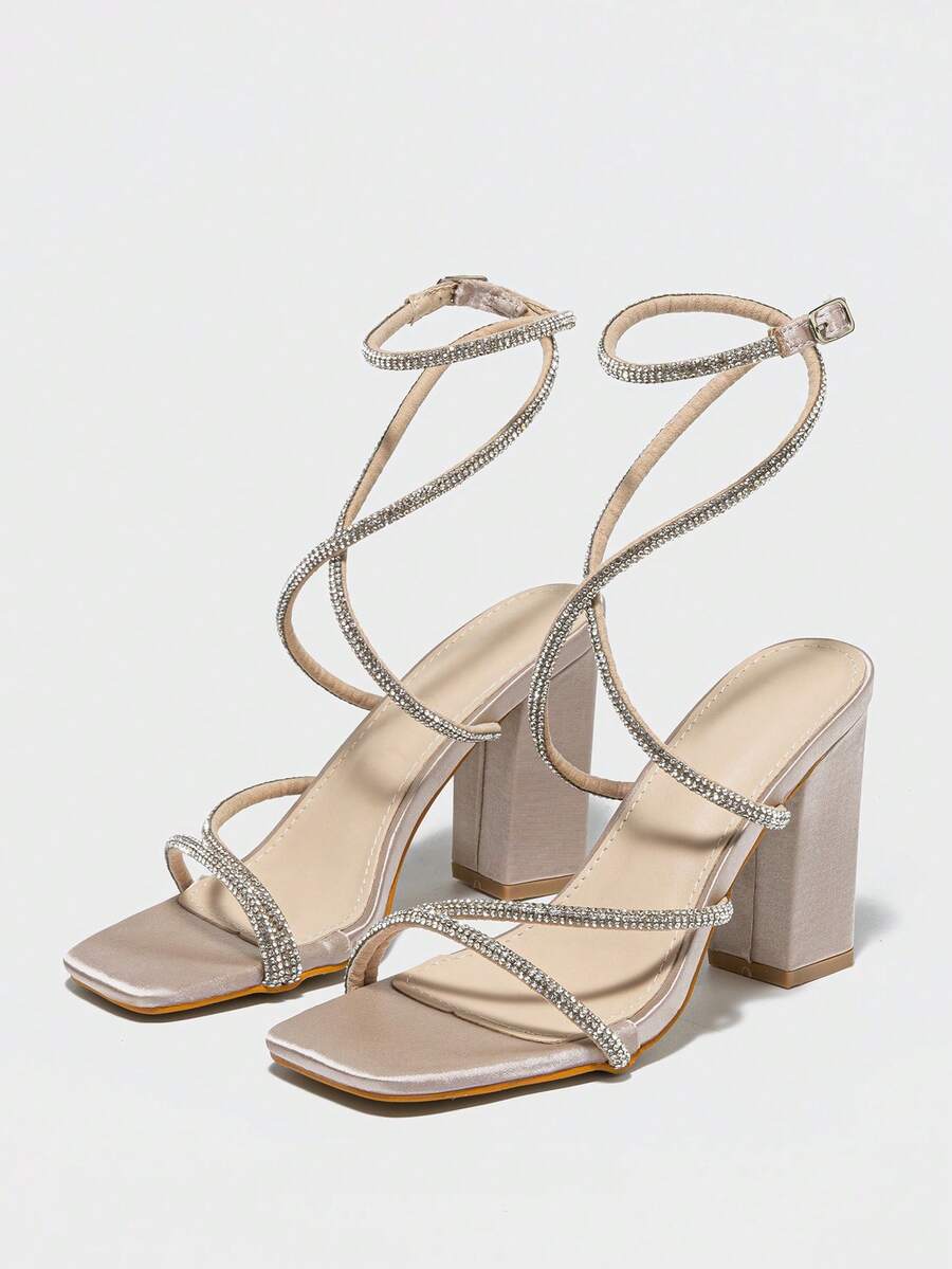 Womens Rhinestone Strappy Squa - Strappy Heeled Sandals recension och pris